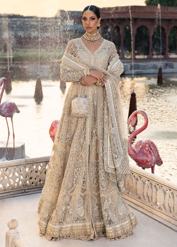 Classic Pakistani Wedding Dress in Bridal Pishwas Lehenga Style