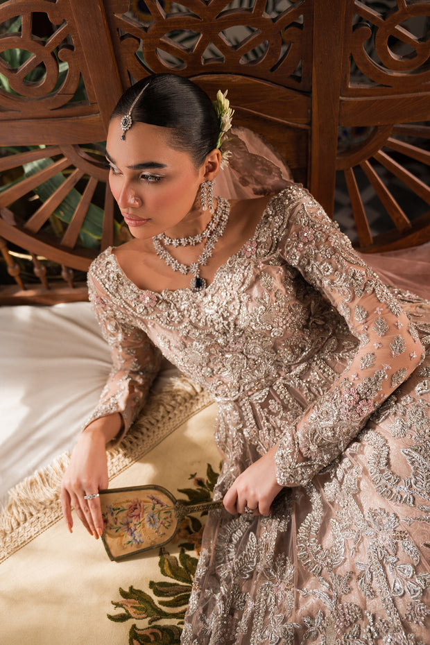 Elegant Blush Pink Embroidered Pakistani Bridal Pishwas gown