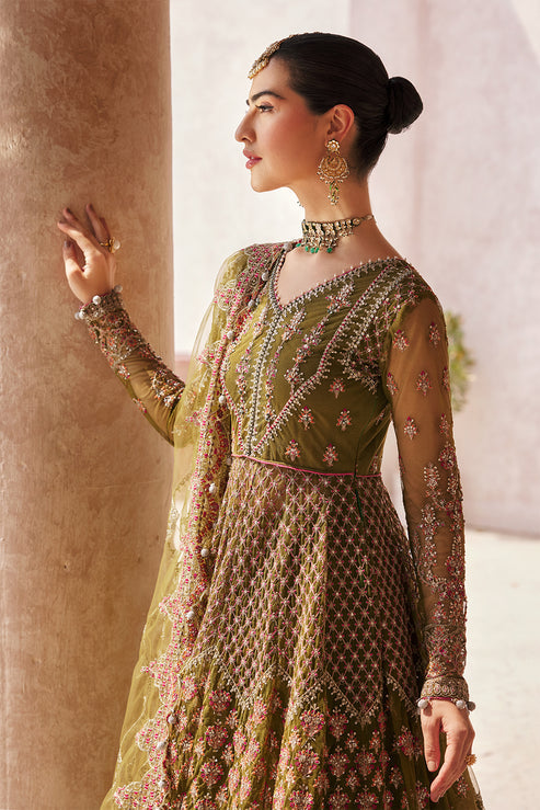 Elegant Green Pakistani Wedding Dress in Pishwas Frock Style