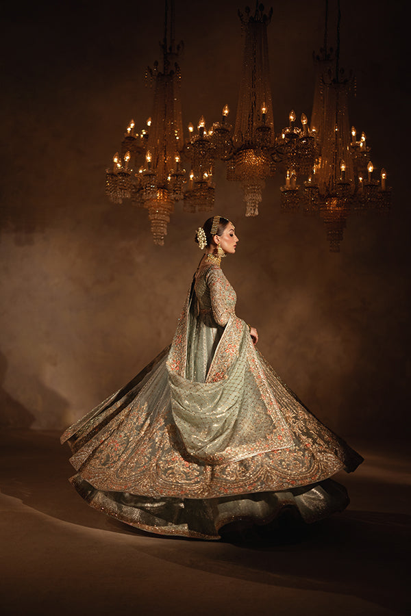 Elegant Pakistani Bridal Dress in Gown Lehenga Dupatta Style