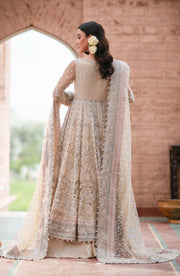 Elegant Pakistani Bridal Dress in Pishwas and Sharara Style