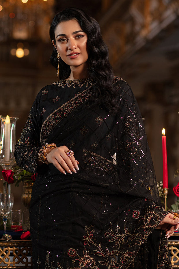 Elegant Pakistani Wedding Dress in Classic Black Shade Saree