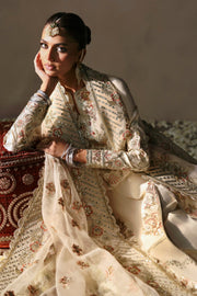 Elegant White Embroidered Pakistani Wedding Dress Kameez Sharara