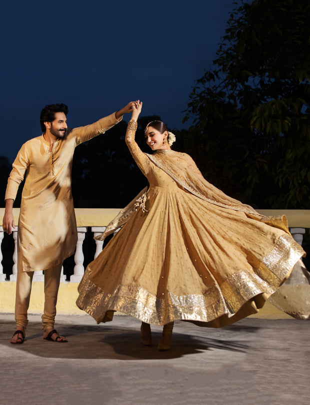 Gold Embellished Pishwas Pakistani Wedding Dress