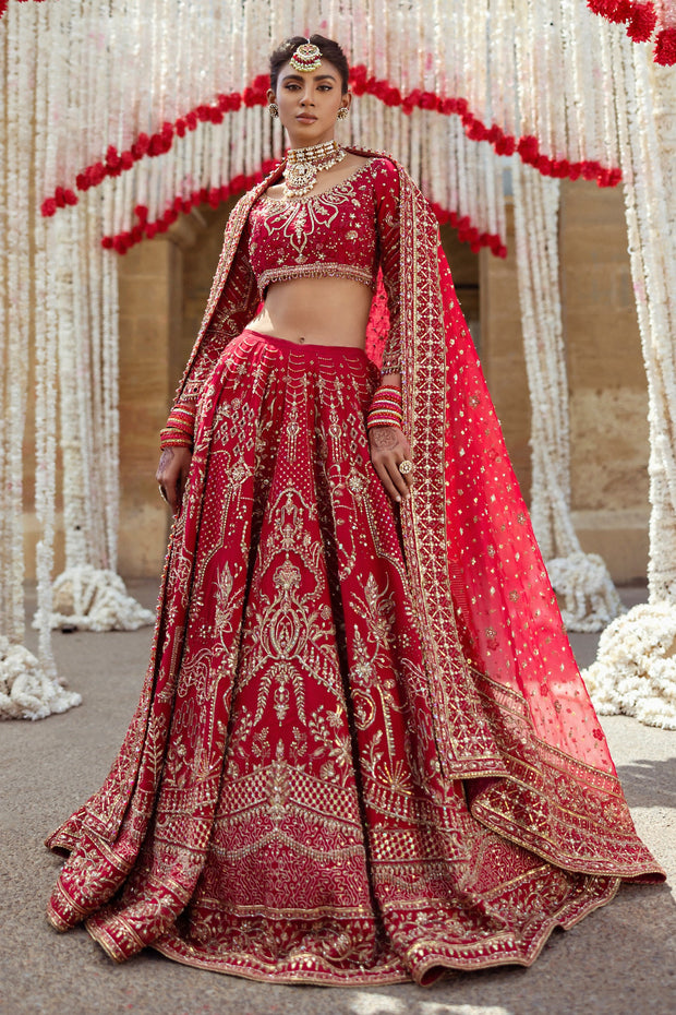 Indian Bridal Dress in Choli Lehenga Style for Wedding