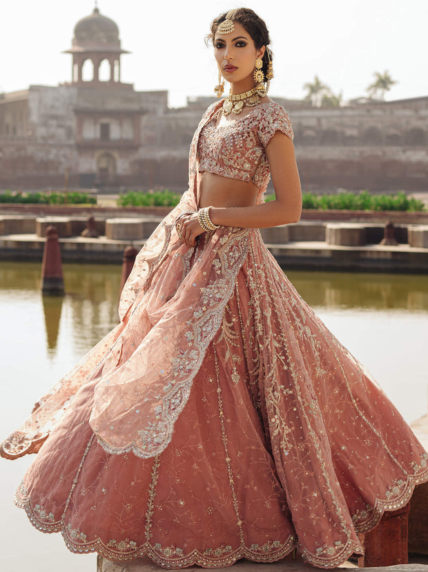 Indian Bridal Dress in Wedding Lehenga Choli Style Online