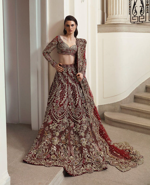 Indian Bridal Dress in Wedding Red Choli Lehenga Style