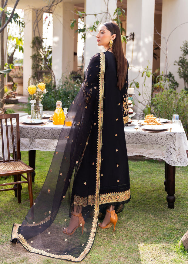 Latest Black Pakistani Party Dress in Salwar Kameez Style