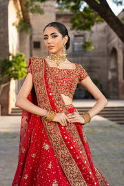 Latest Bridal Wedding Dress in Choli Dupatta and Lehenga Style