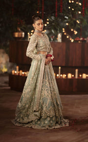 Latest Bridal Wedding Dress in Choli Lehenga Dupatta Style