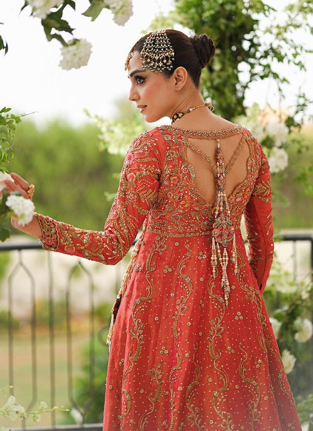 Latest Farshi Lehenga Kameez Dupatta Pakistani Bridal Dress