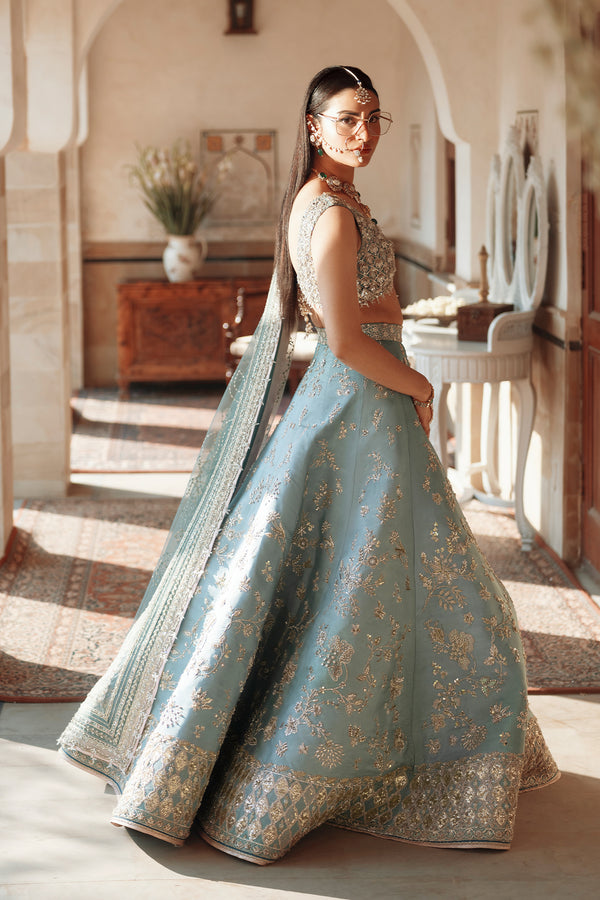 Latest Indian Bridal Dress in Blue Lehenga and Choli Style