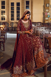 Latest Open Pishwas Lehenga and Dupatta Pakistani Bridal Dress