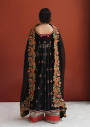 Latest Pakistani Black Dress in Pishwas Style for Wedding