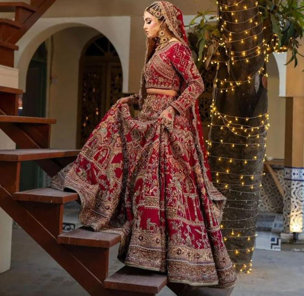 Latest Pakistani Bridal Dress in Red Lehenga and Choli Style