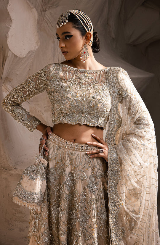 Latest Pakistani Bridal Dress in Wedding Lehenga Choli Style