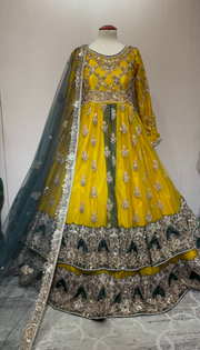 Latest Pakistani Bridal Mehndi Dress in Frock Lehenga Style