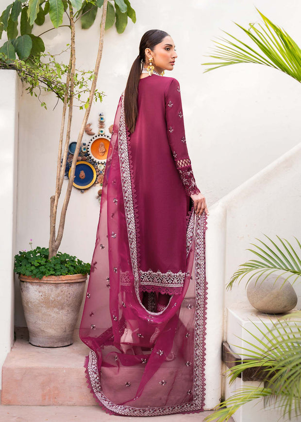 Latest Pakistani Party Dress in Purple Salwar Kameez Style