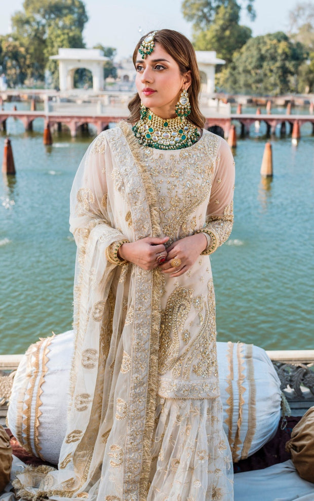 Latest Pakistani Wedding Dress in Royal Gharara Kameez Style