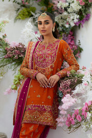 Latest Pakistani Wedding Dress in Salwar Kameez Dupatta Style