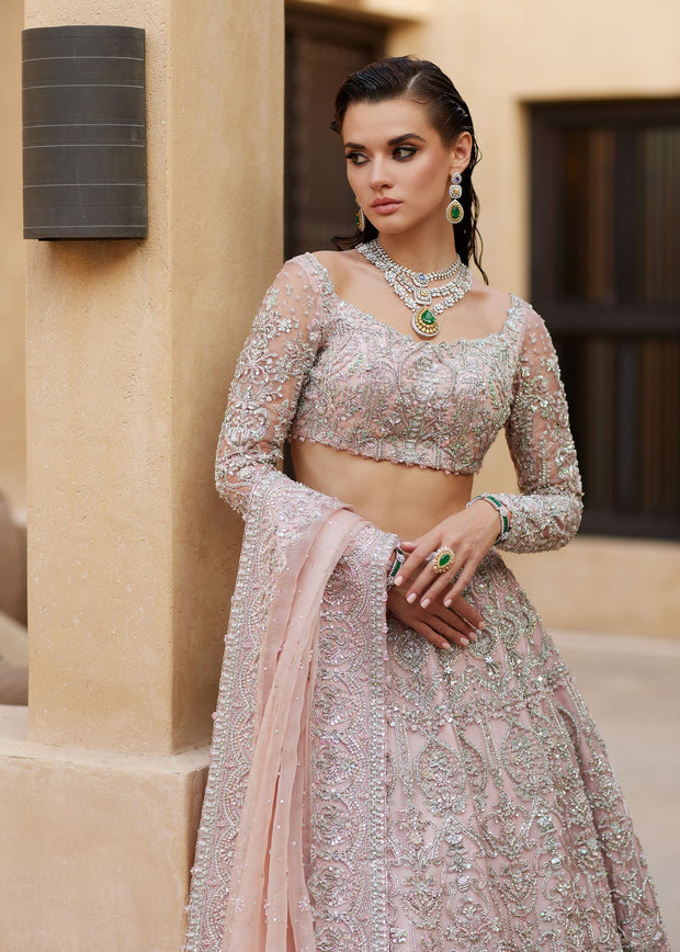 Latest Pink Lehenga Choli and Dupatta Pakistani Bridal Dress