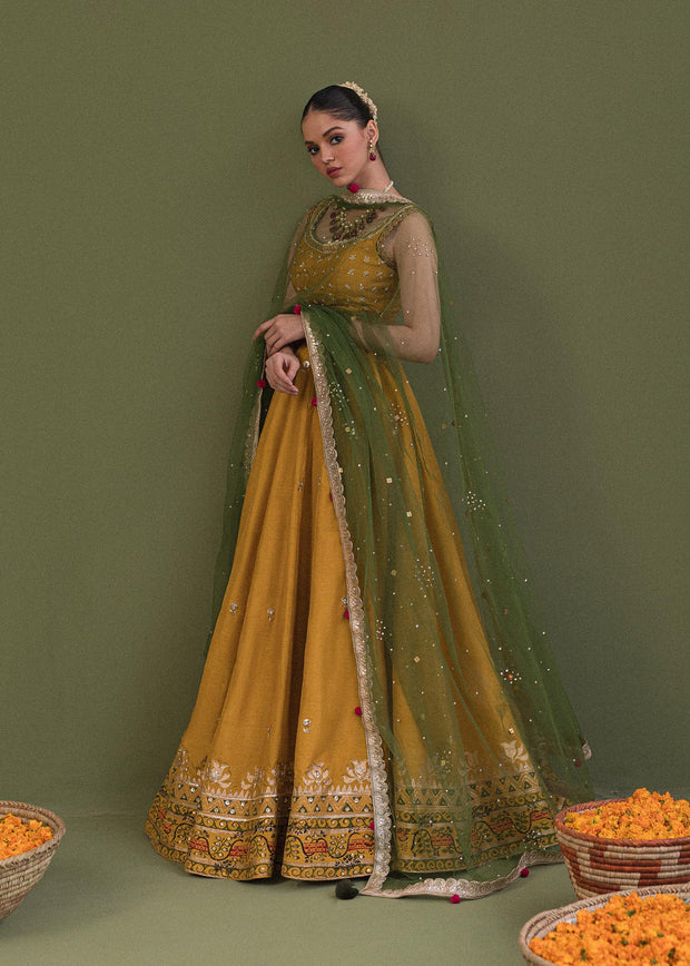 Luxury Yellow Green Pakistani Wedding Wear Lehenga Choli Dupatta