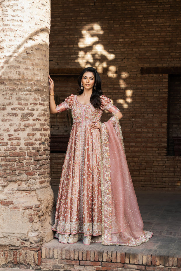 Pakistani Bridal Dress in Pishwas and Lehenga Style Online