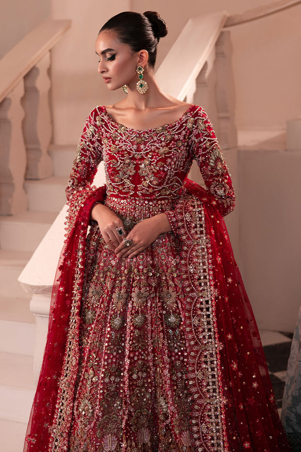 Pakistani Bridal Dress in Pishwas and Lehenga Style