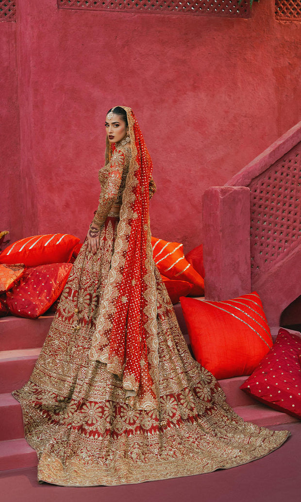 Pakistani Bridal Dress in Red Choli and Lehenga Style Online