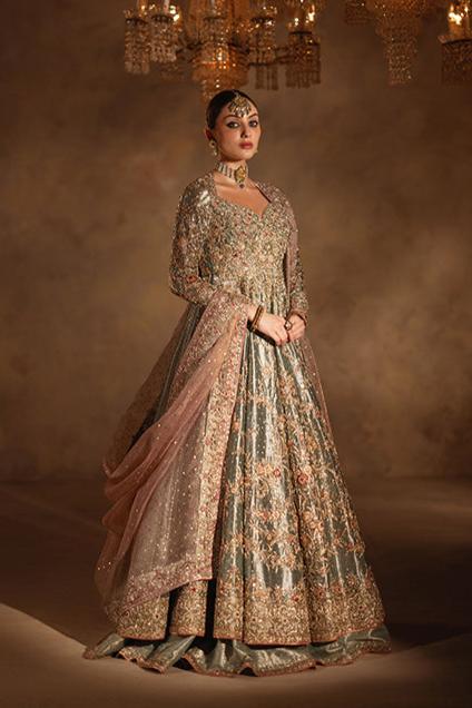 Pakistani Bridal Dress in Tissue Pishwas Lehenga Style Online