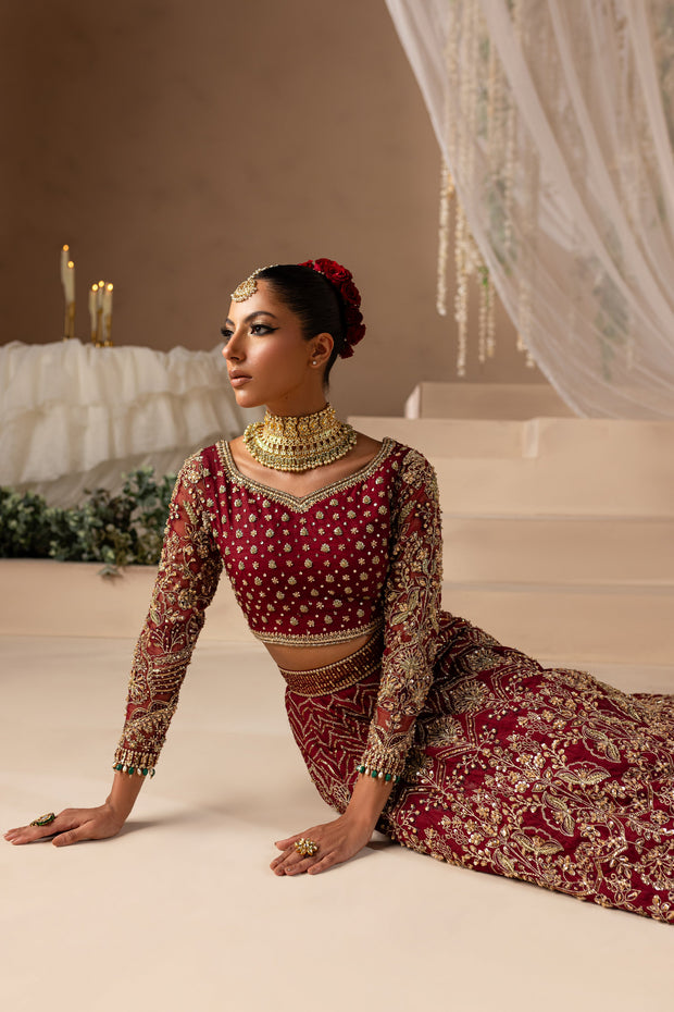 Pakistani Bridal Dress in Wedding Choli Lehenga Style Online