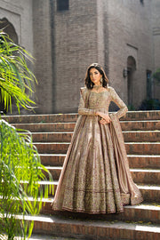 Pakistani Bridal Dress in Wedding Gown Dupatta Style Online