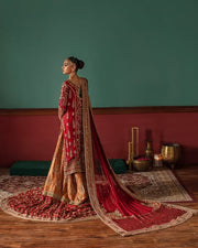 Pakistani Bridal Outfit in Red Kameez Lehenga Style Online