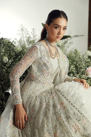 Pakistani Wedding Dress in Lehenga and Open Gown Style Online