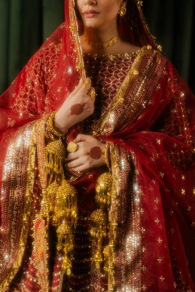 Pakistani Wedding Dress in Maroon Lehenga Choli and Dupatta Style