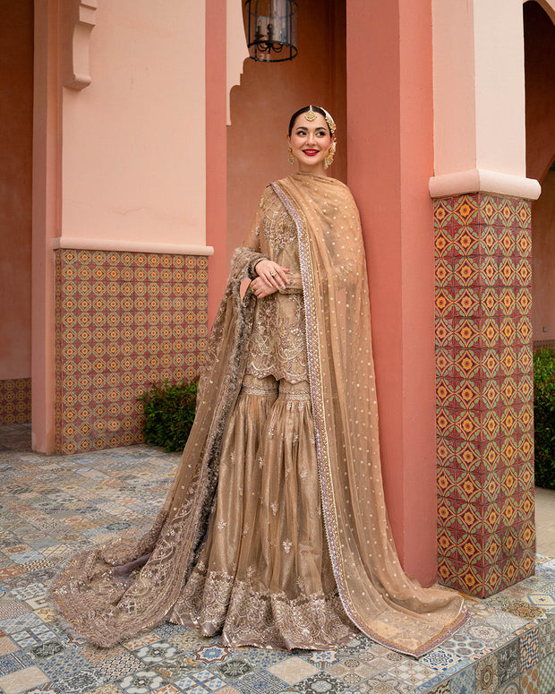 Pakistani Wedding Dress in Shirt and Gharara Style Online