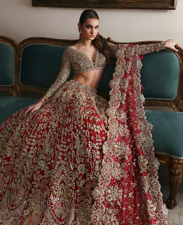 Premium Indian Bridal Dress in Red Choli Dupatta Lehenga Style