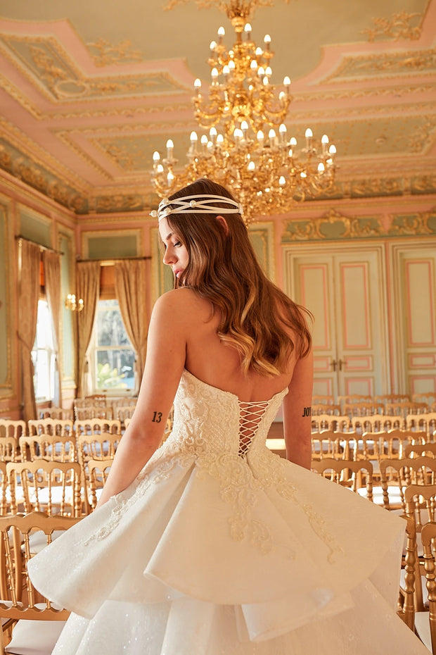 Premium Princess Wedding Dress in Luxurious Bridal Gown Style