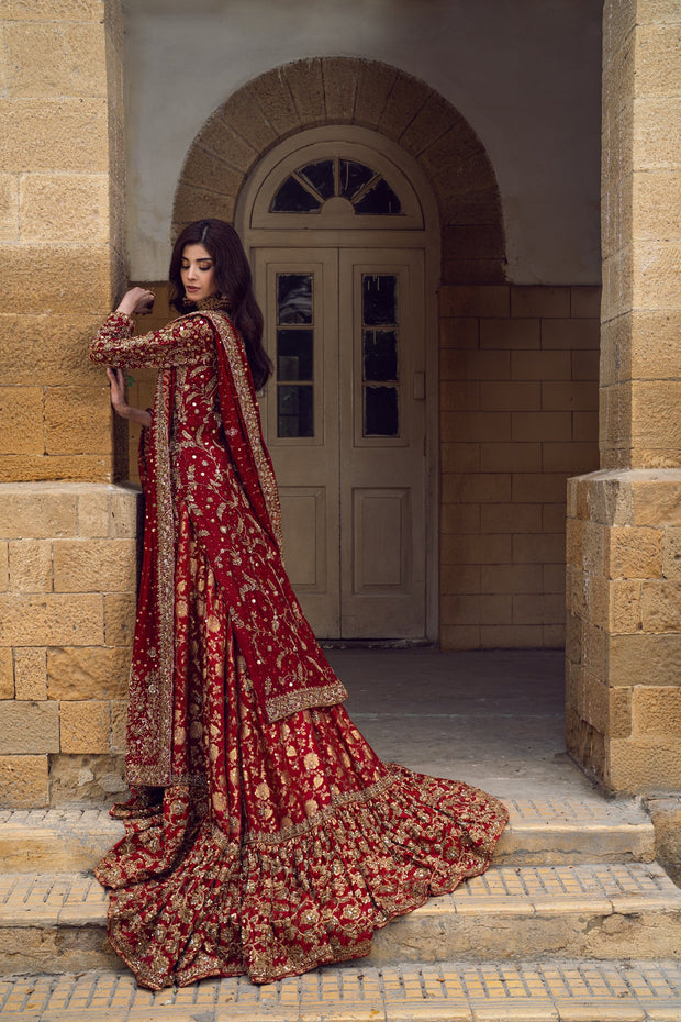 Premium Red Bridal Lehenga and Kameez Pakistani Wedding Dress