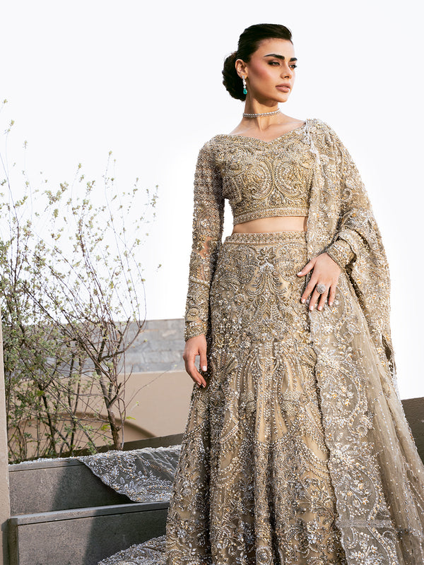 Premium Regal Lehenga Choli Pakistani Wedding Dress in Oakland