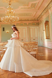 Princess Wedding Dress in Luxurious Bridal Gown Style