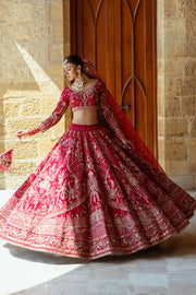 Royal Indian Bridal Dress in Choli Lehenga Style for Wedding