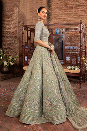 Royal Pakistani Wedding Dress in Bridal Choli Lehenga Style