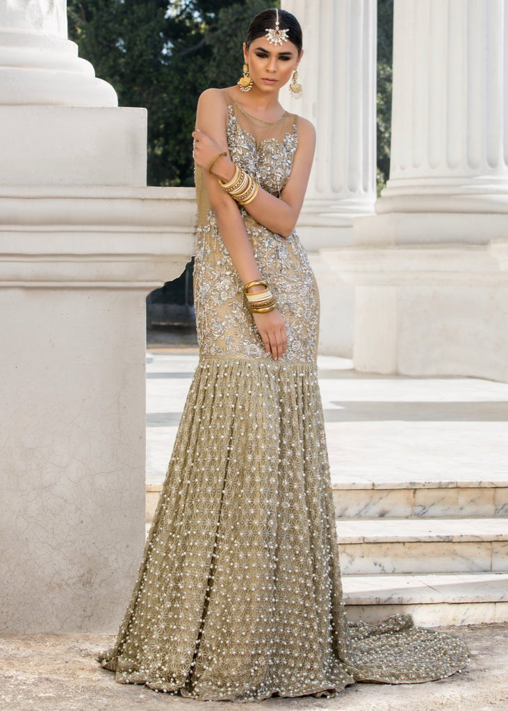 Gold asian deals bridal dress