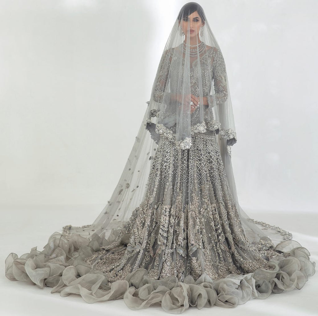 Designer Pakistani silver Lehenga for Wedding #BN193 | Pakistani bridal  dresses, Walima dress, Pakistani bridal wear