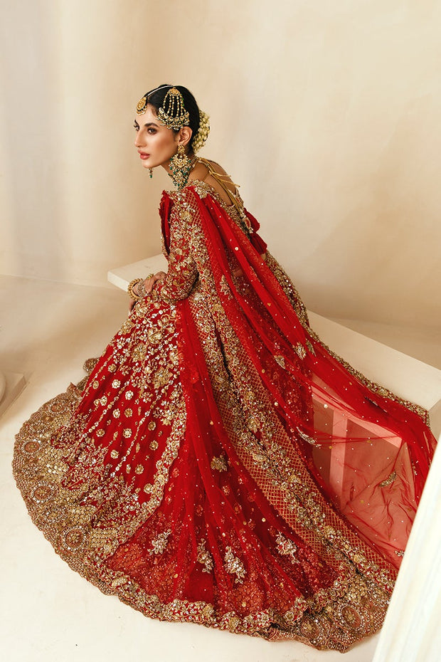 Classic Choli and Red Bridal Lehenga Pakistani Online