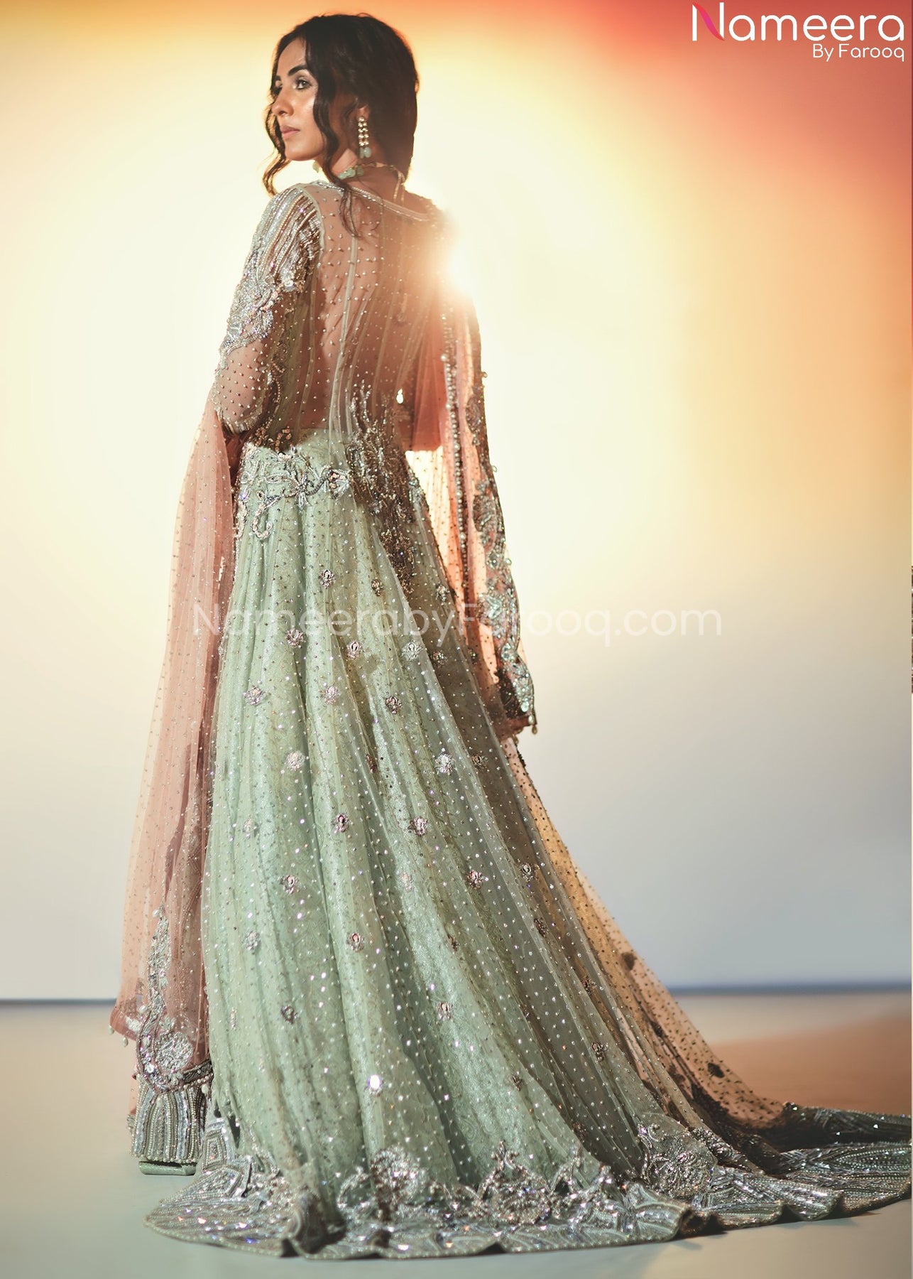 Buy Elegant Pakistani Bridal Maxi For Wedding Online 2021 Nameera By Farooq 