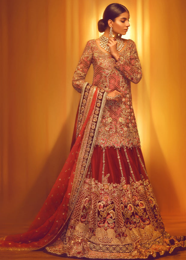 Elegant Pakistani Bridal Red Lehnga for Wedding