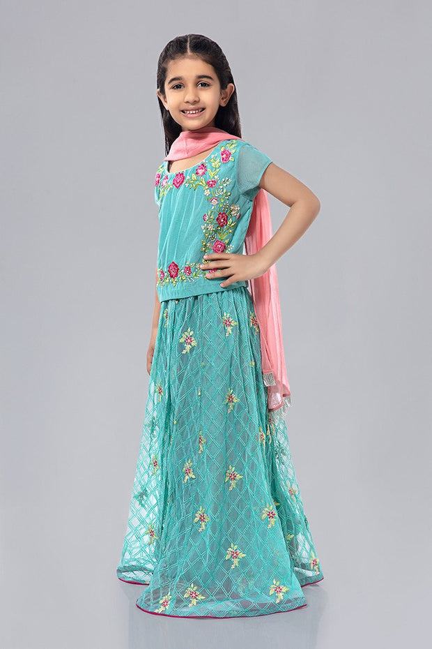 Girls Lehenga Choli 2019: Kids Choli Suits, Buy Kids Lehenga Online |  Lehenga designs latest, Kids designer dresses, Kids lehenga
