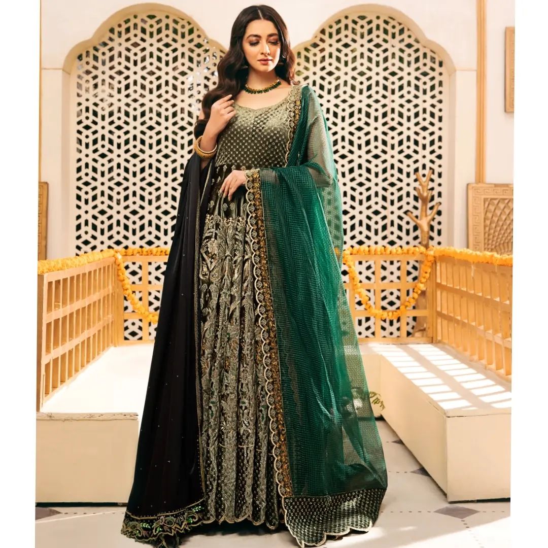 Pakistani Bridal Green Dress In Royal Pishwas Frock Style Nameera By Farooq 